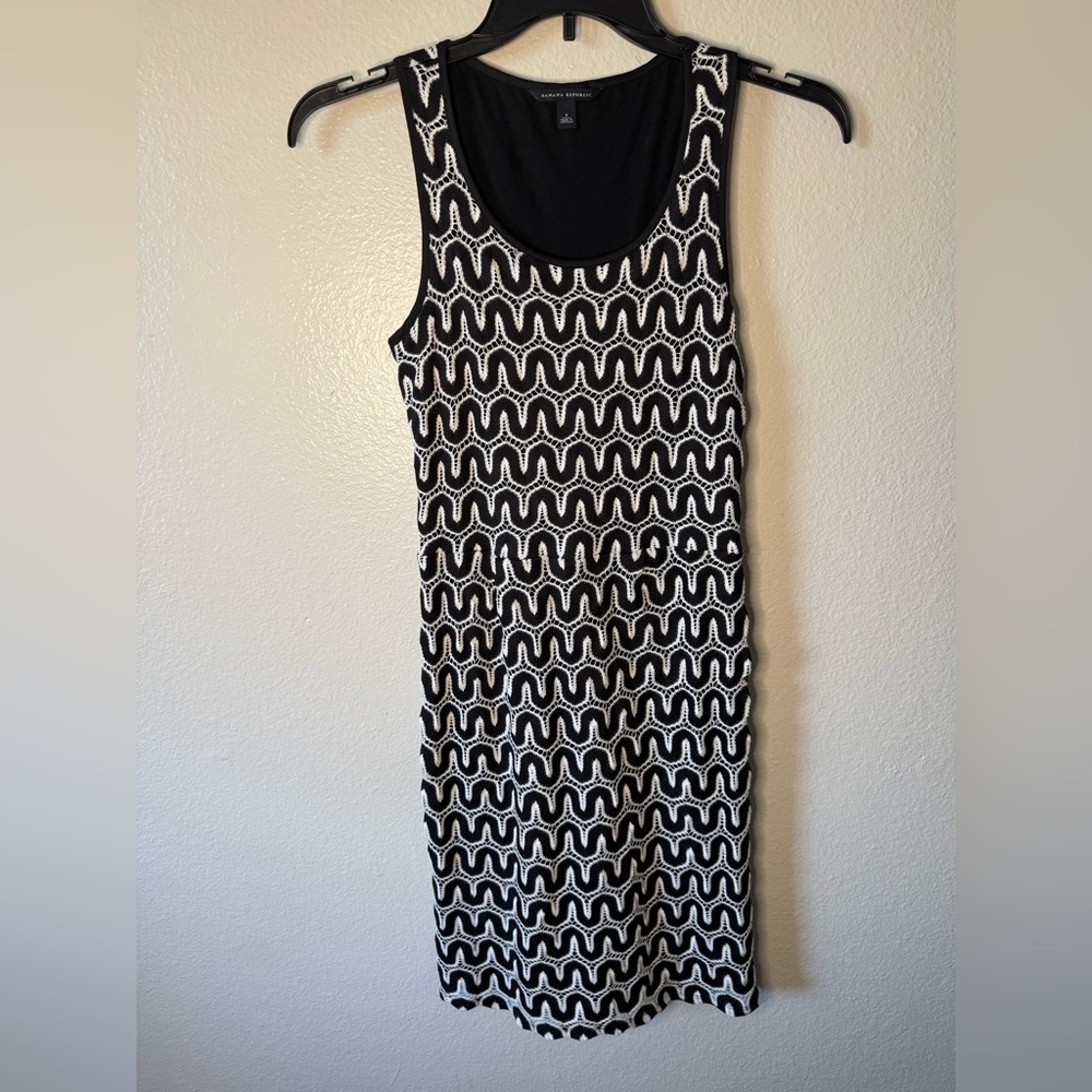 Banana Republic Crochet Lace Overlay Sheath Dress - Picture 1 of 7